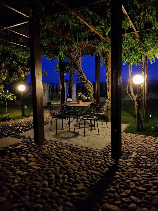 Villa Bella Piemonte Nizza Monferrato Buitenkant foto